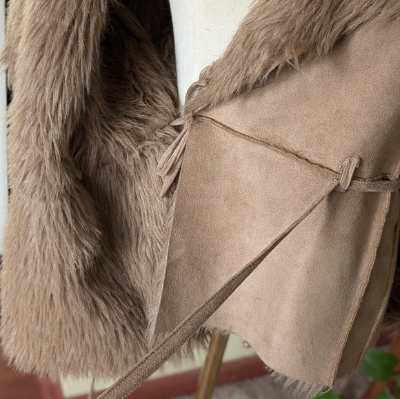✨ Twenty Twenty Size L Tan Faux Suede & Fur Belted Wrap Jacket 🧥 Cozy & Chic - Picture 10 of 15